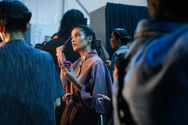 Essential women's fashion pieces in the uk: discover this season's must-haves